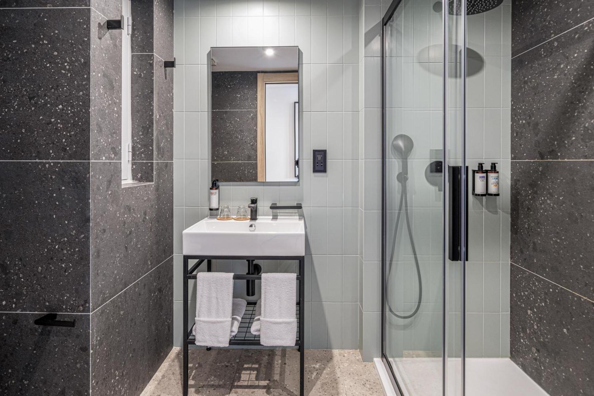 Hotel Mistral St Julian'S, Affiliated By Melia Saint Julian's Bagian luar foto