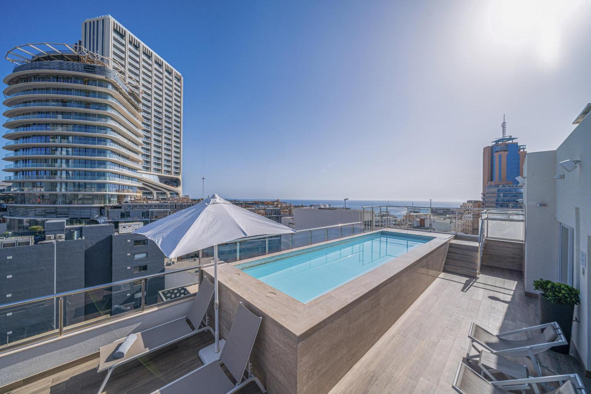 Hotel Mistral St Julian'S, Affiliated By Melia Saint Julian's Bagian luar foto