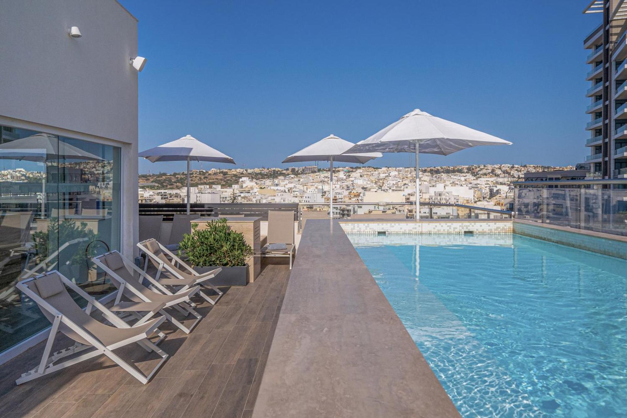 Hotel Mistral St Julian'S, Affiliated By Melia Saint Julian's Bagian luar foto