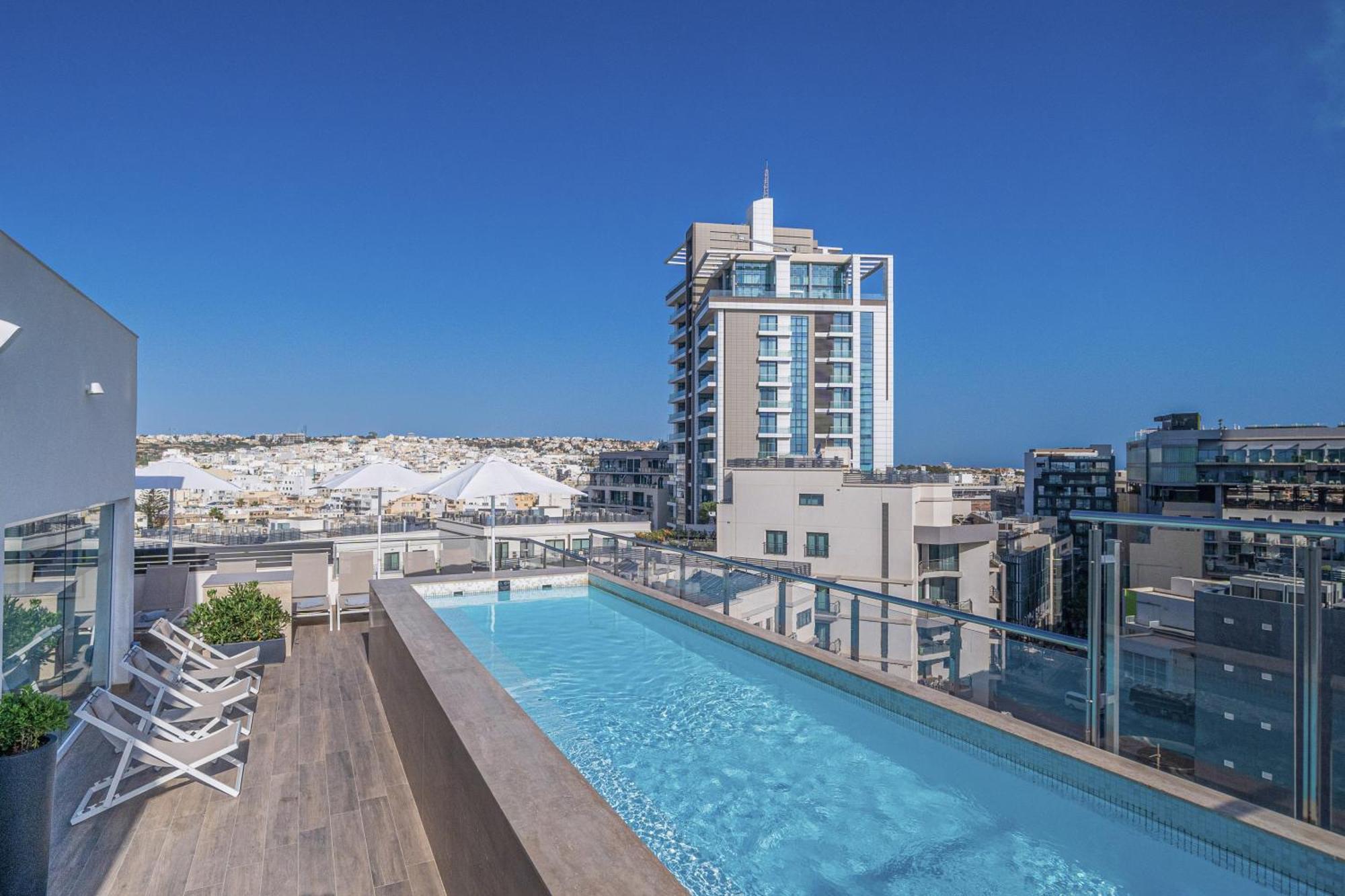 Hotel Mistral St Julian'S, Affiliated By Melia Saint Julian's Bagian luar foto